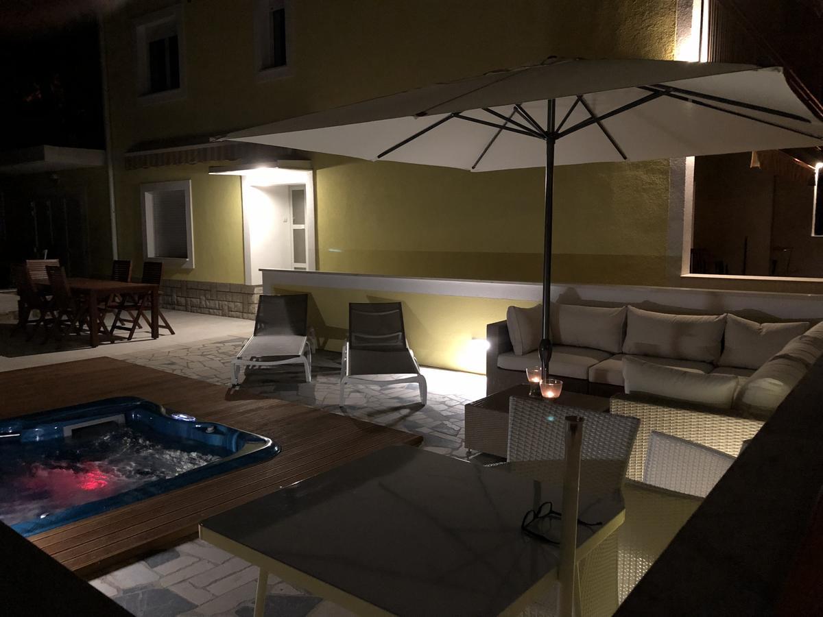 Apartments & Rooms Marina Dramalj Exterior photo